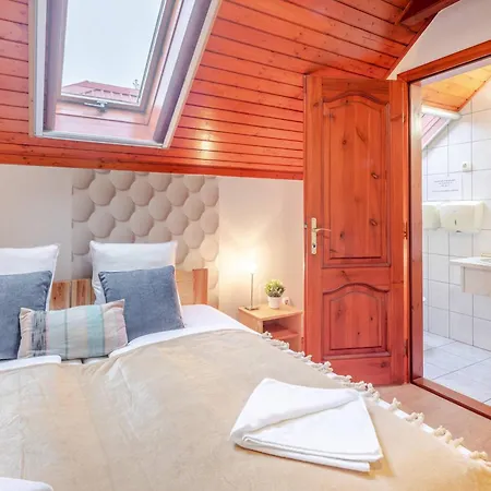 Calm And Relaxing Sleep 3*